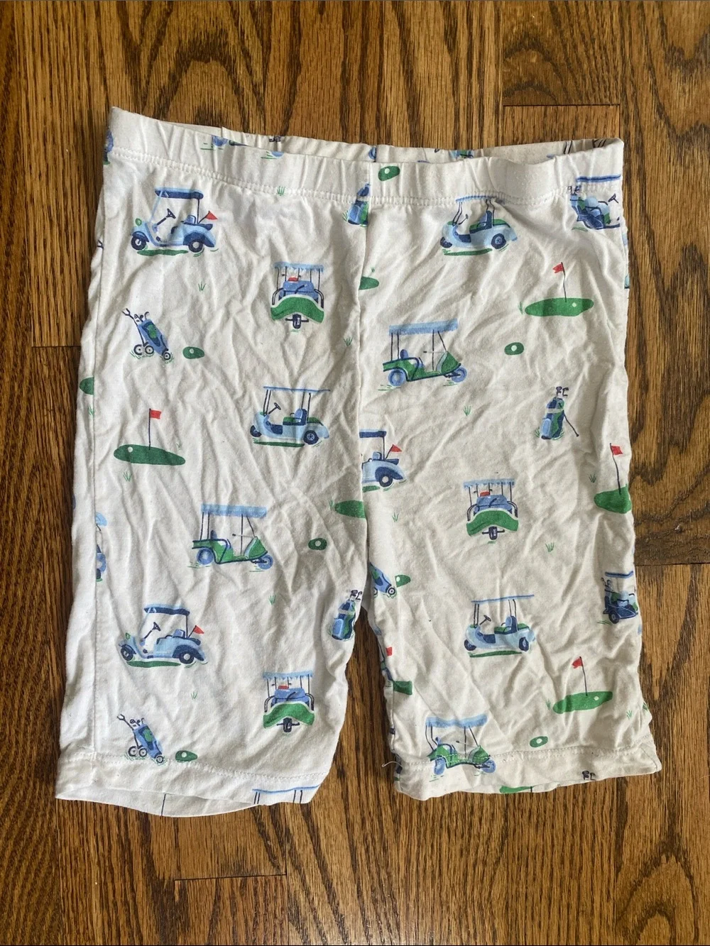 Angel Dear white golf print, bamboo 2 piece pajama set, size 7-8. Great cond